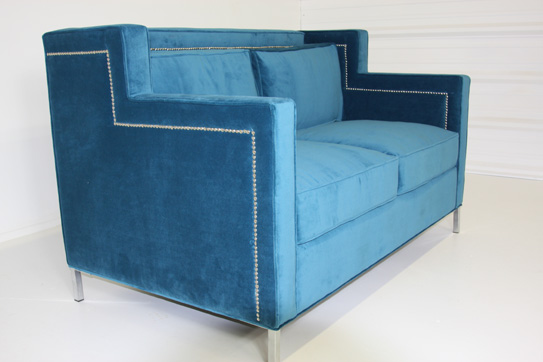 sofa_beverly_hills_loveseat_blue_velvet_543