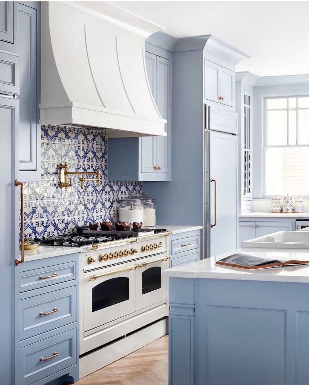 Beautiful Blue Kitchens That Will Instantly Calm Your Stress